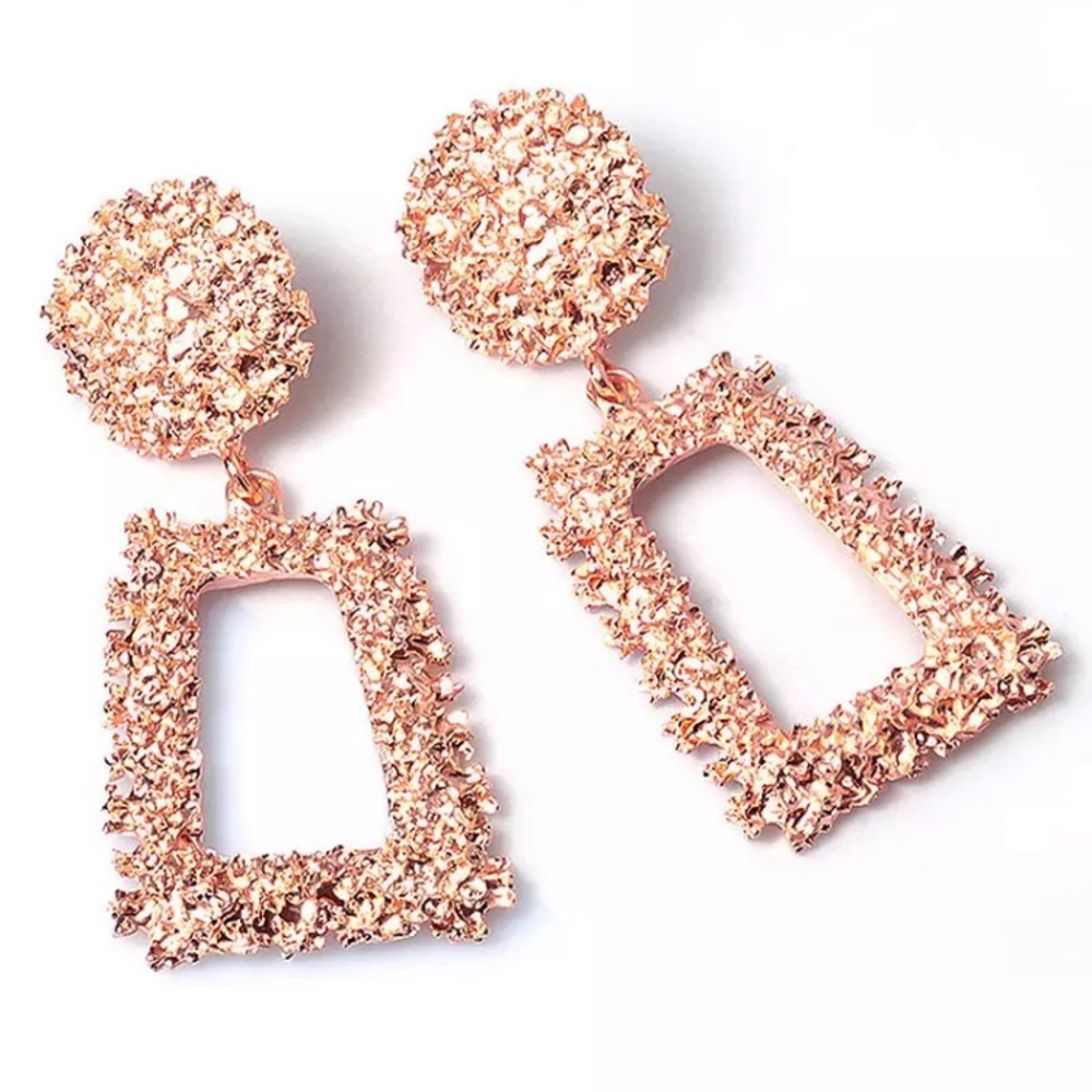 ⚜️[𝟯/$𝟮𝟴]⚜️Big Rose Gold Quad Earrings NEW - Picture 2 of 7